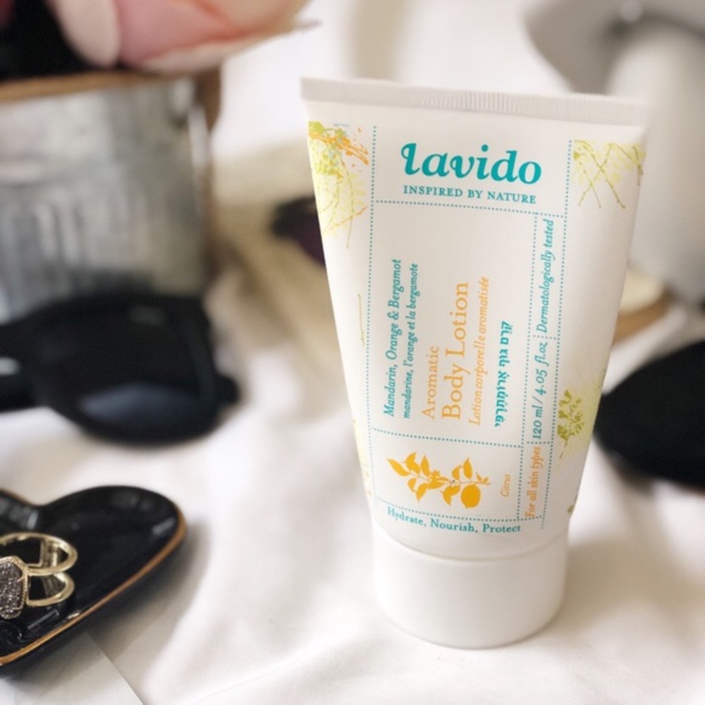 Lavido Body Lotion with Mandarin, Orange
